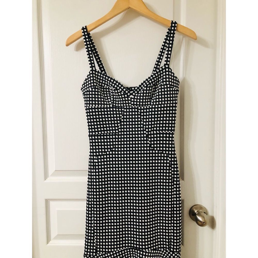 AMANDA UPRICHARD X REVOLVE GINGHAM  LOULETTE DRESS SZ S - Picture 6 of 8